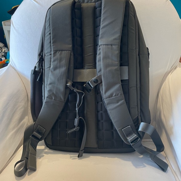 Timbuk2 Authority Laptop Backpack Deluxe - Picture 2 of 11